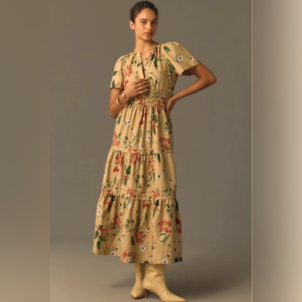 Anthropologie The Somerset - Floral Maxi Dress in khaki and Red